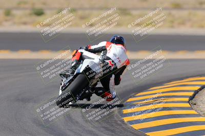 media/Oct-08-2022-SoCal Trackdays (Sat) [[1fc3beec89]]/Turn 11 Backside (1145am)/